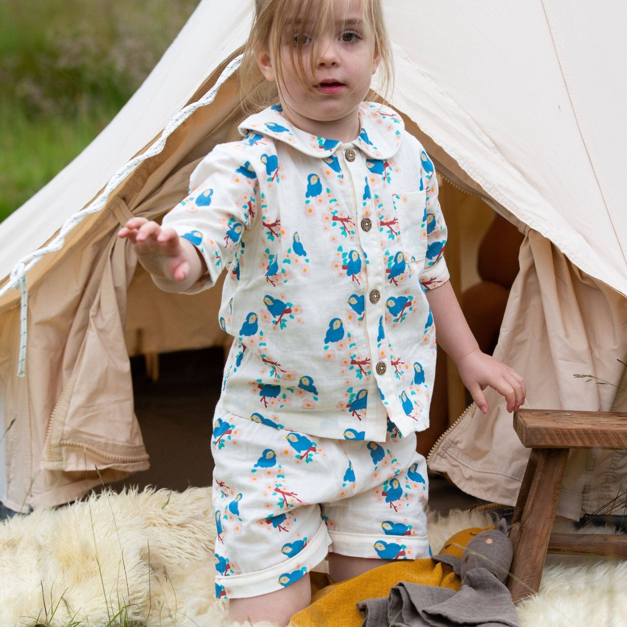Bluebirds Pyjama Short Set NOT AVAILABLE for USA/AUS/CAN