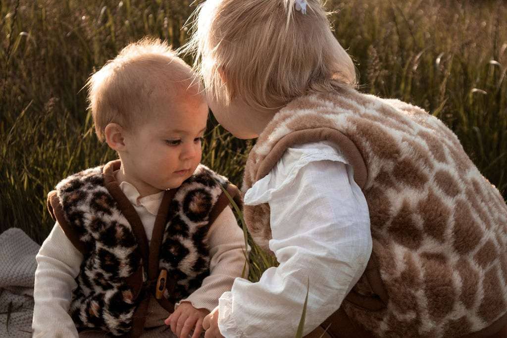 Wollen bodywarmer - Giraffe - Limited edition