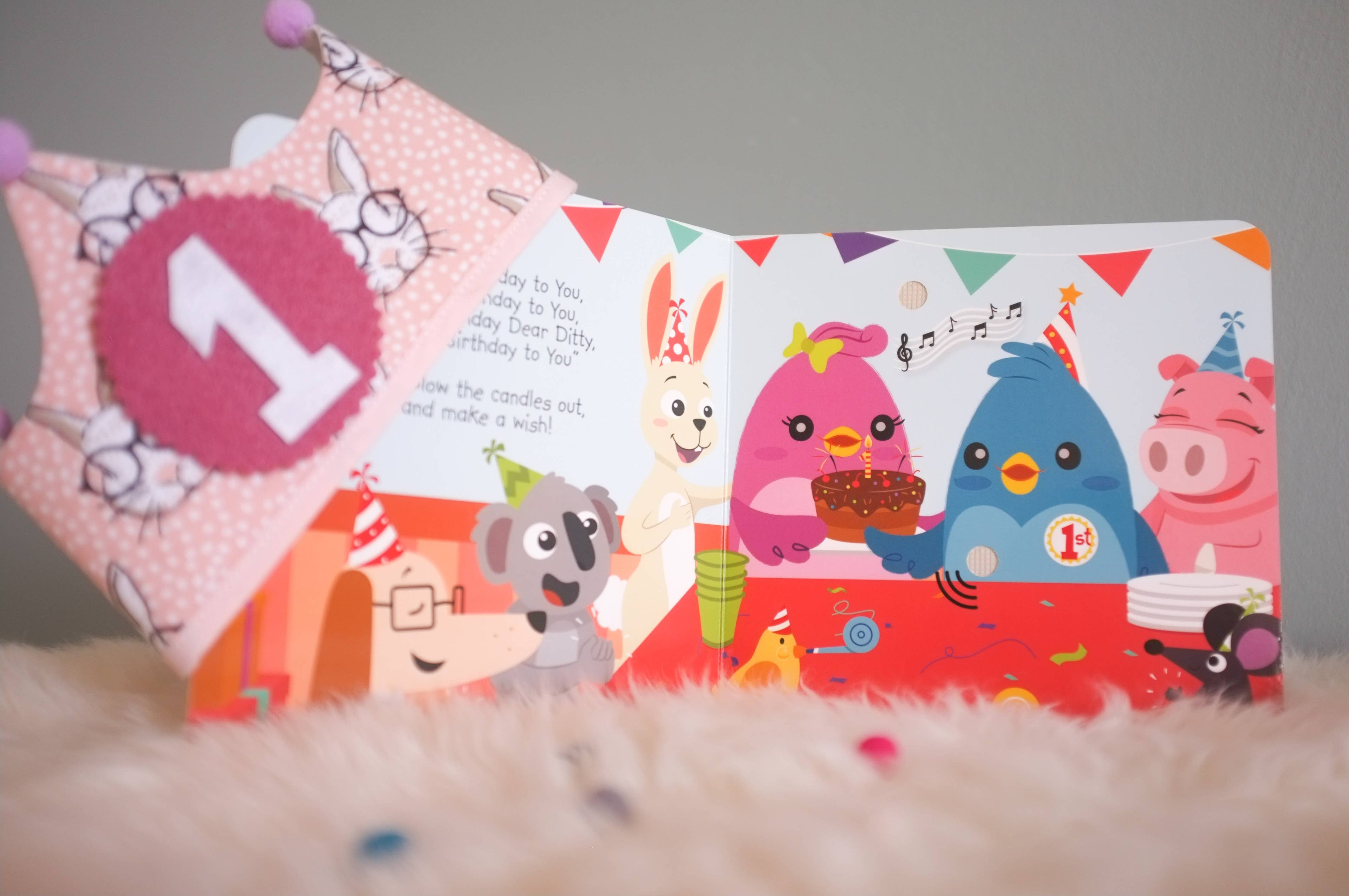 Birthday Book | Ditty Bird Happy Birthday (Gift&Card) USB-C