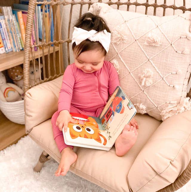 Ditty Bird First Sensory Book Montessori Cute Animals USB-C