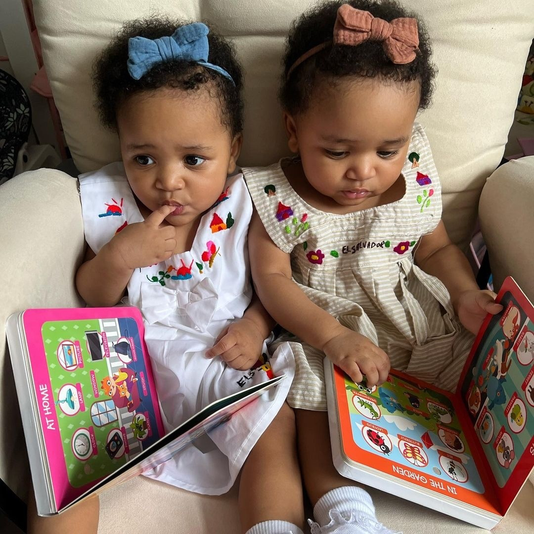 First 100 Words | Ditty Bird Book-Award Family Choice USB-C