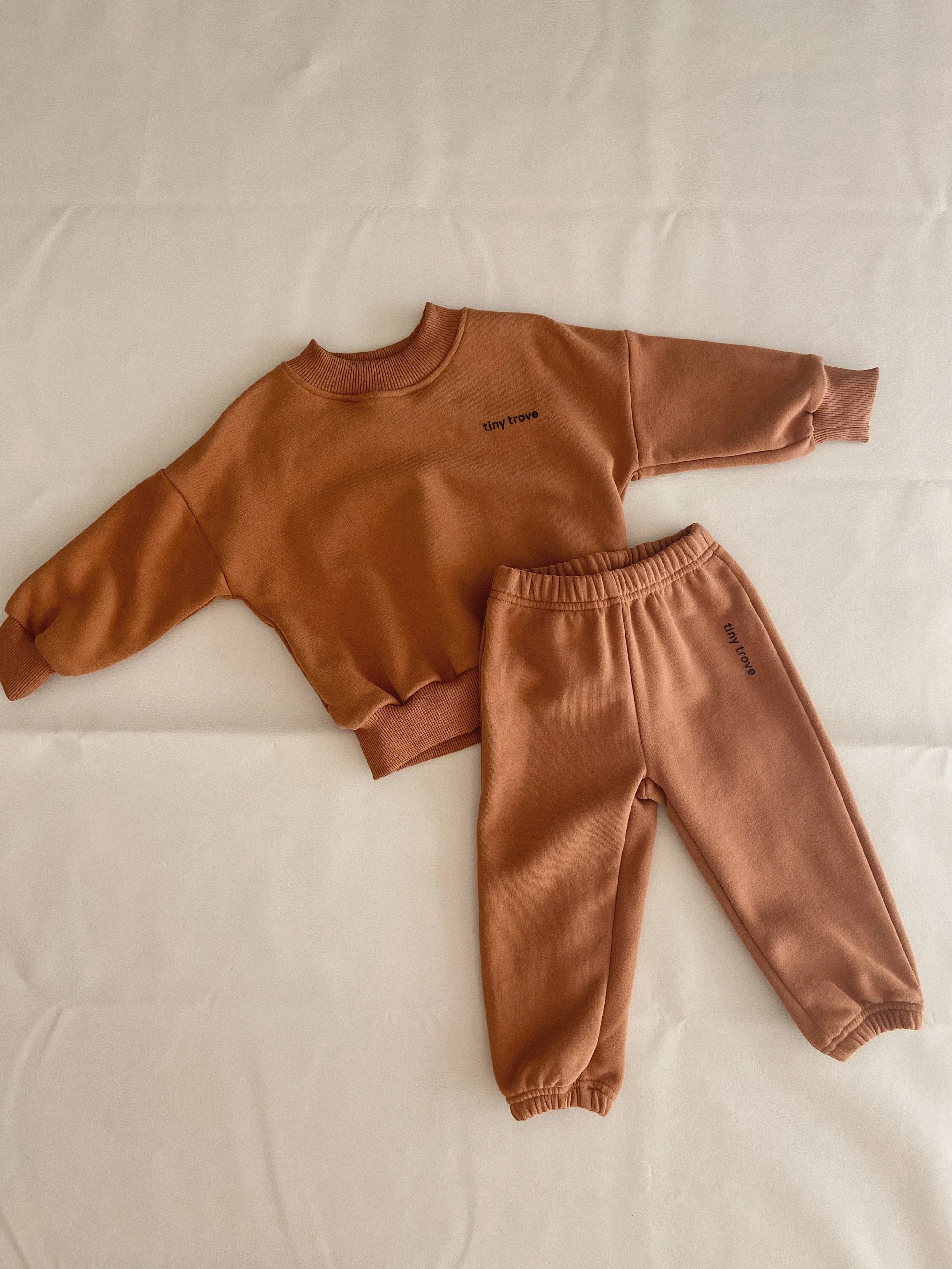 Tiny Trove Woodie 3D Logo Tracksuit - Cinnamon