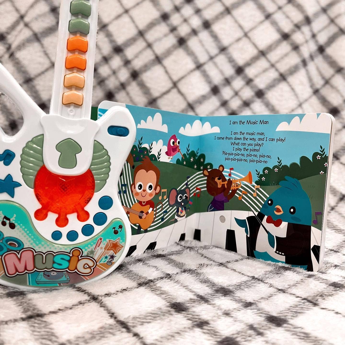 Fireman, Astronaut | Ditty Bird When I Grow Up Songs USB-C