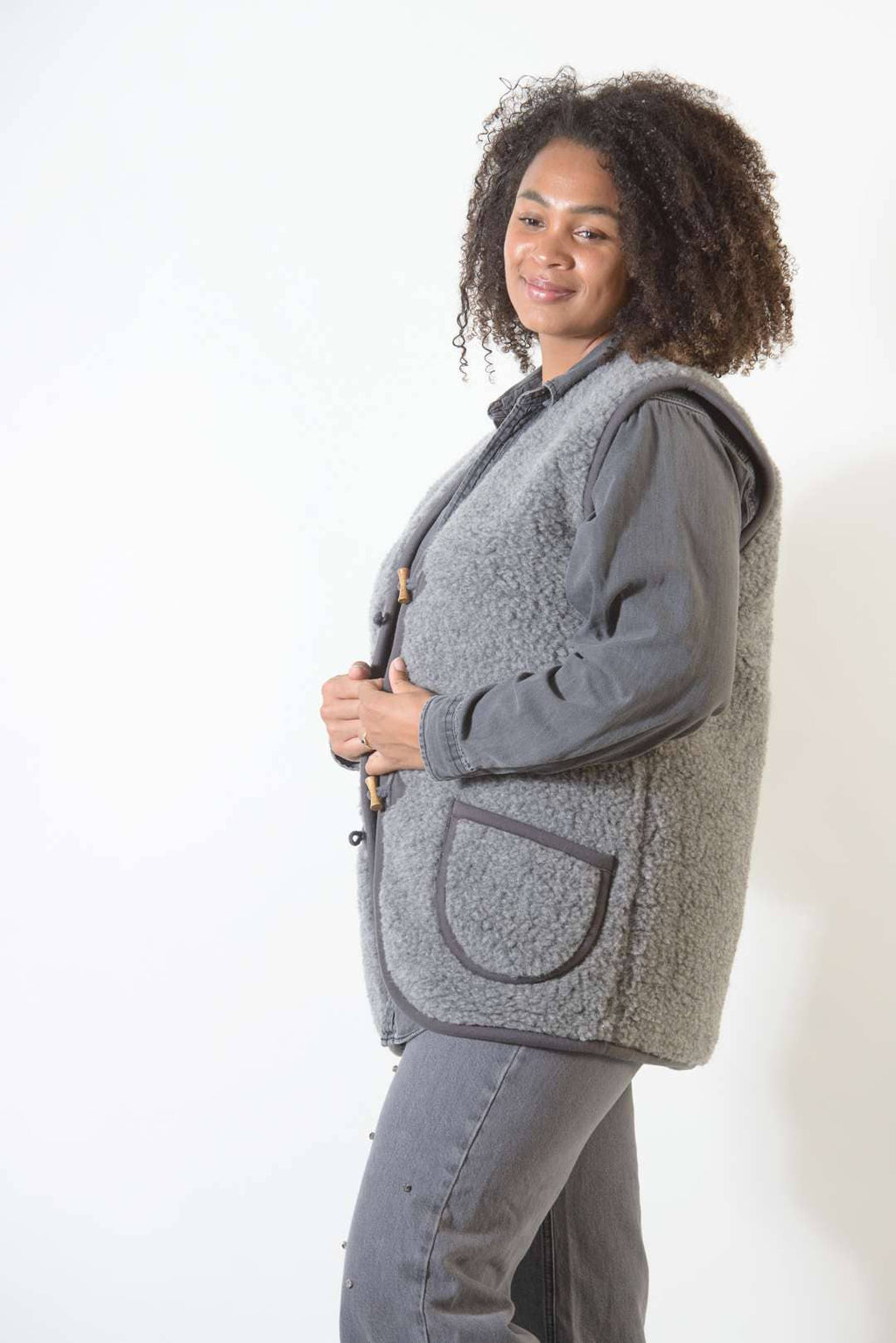 Wollen bodywarmer - Black Tea