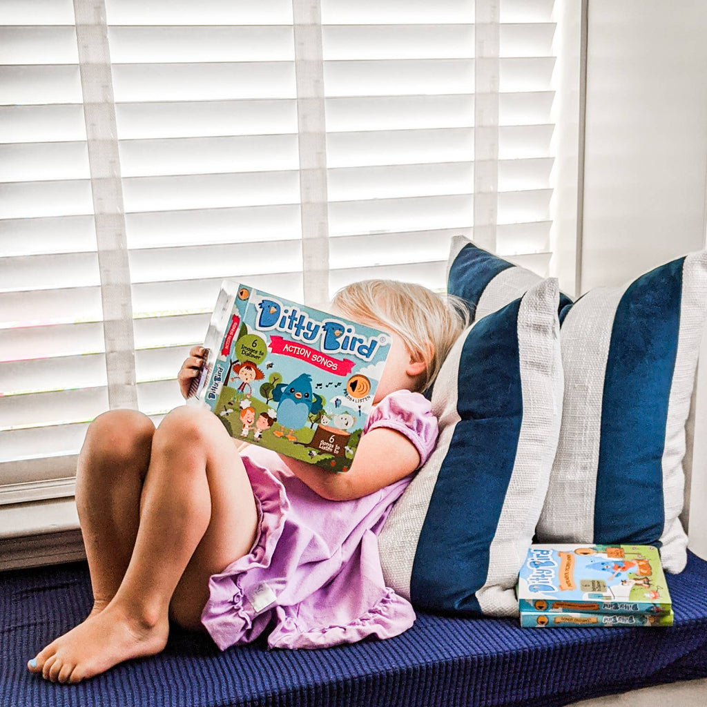 Ditty Bird Sound Book  Motor Skills: Action songs USB-C